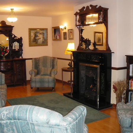Bed and Breakfast Redwood Dunrine Exterior foto