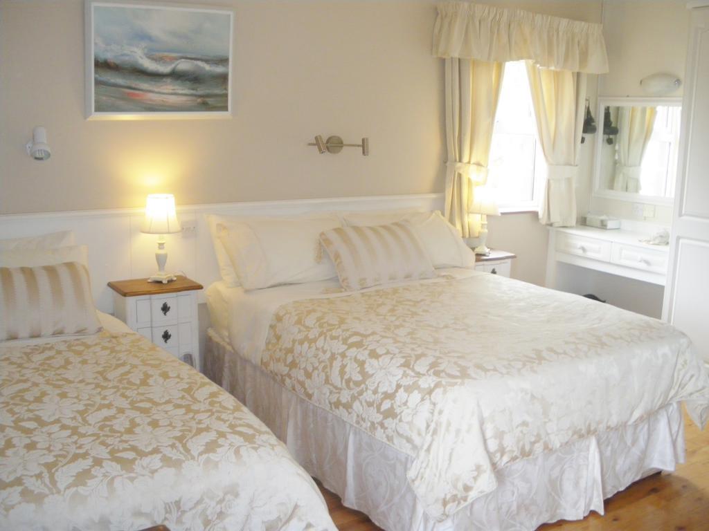 Bed and Breakfast Redwood Dunrine Habitación foto