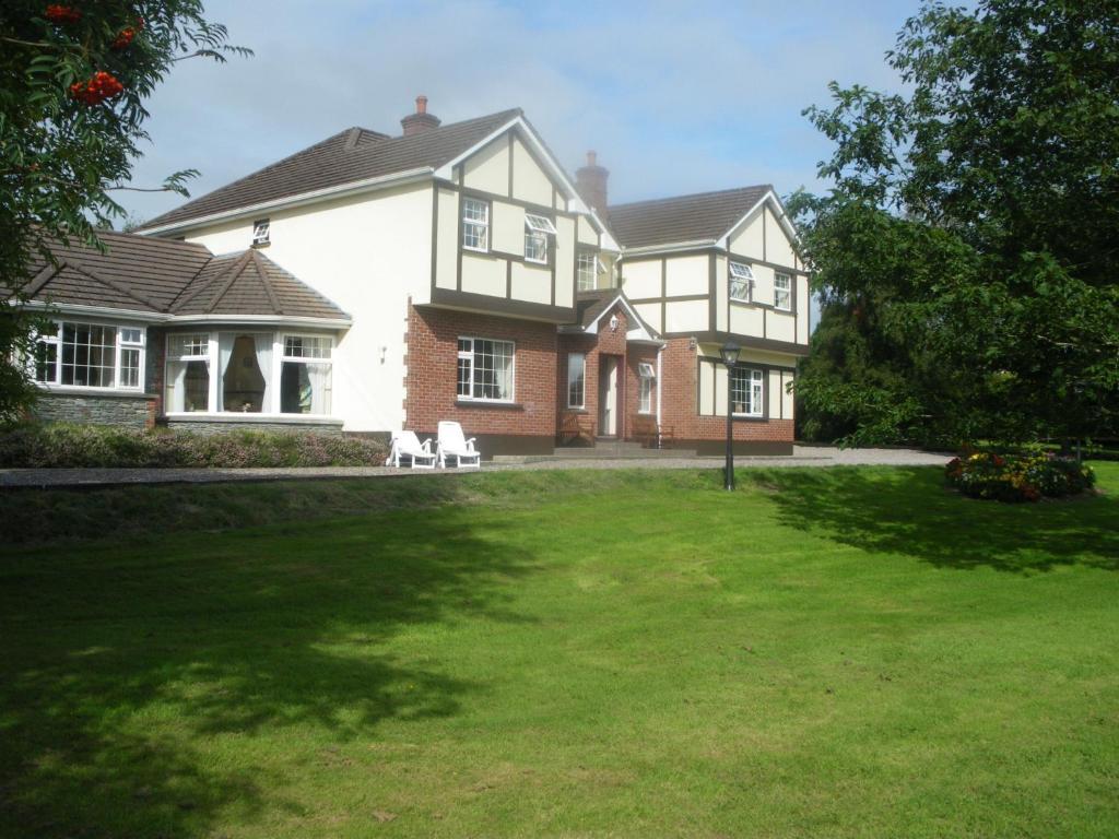 Bed and Breakfast Redwood Dunrine Exterior foto