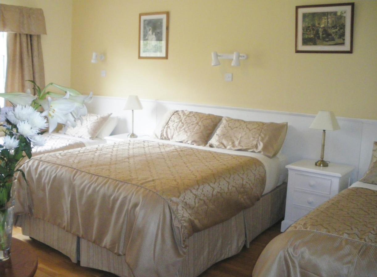 Bed and Breakfast Redwood Dunrine Exterior foto